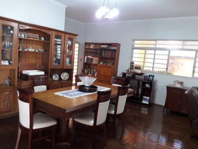 Casa para Venda, em Jaboticabal, bairro JARDIM ELDORADO, 3 dormitórios, 3 banheiros, 1 suíte, 5 vagas